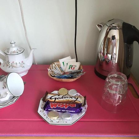 Room In Guest Room - Orchard Manor, Fore Street, Probus Truro Esterno foto